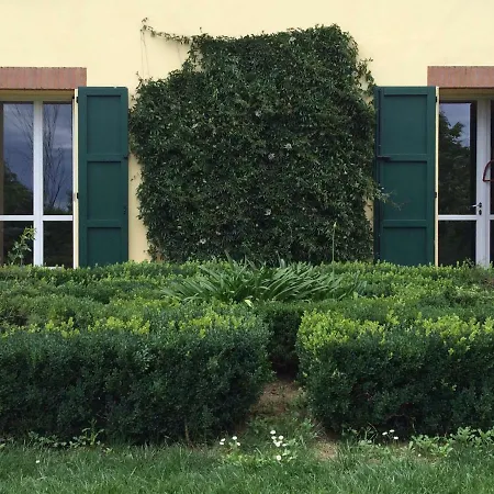 Il Giardino Alojamento de Acomodação e Pequeno-almoço Castelvetro di Modena