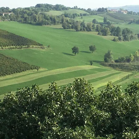 Il Giardino Alojamento de Acomodação e Pequeno-almoço Castelvetro di Modena
